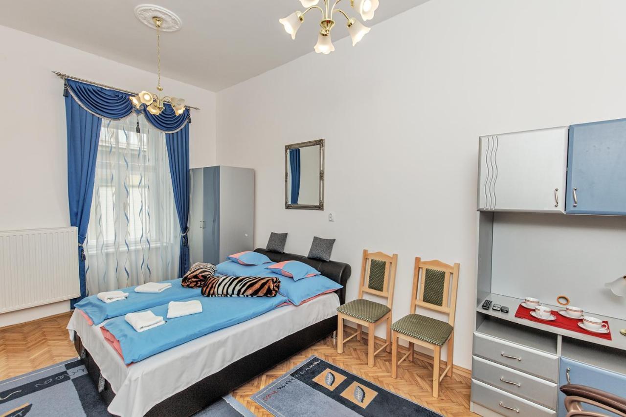 Arany Csillag Apartman Eger Eksteriør billede